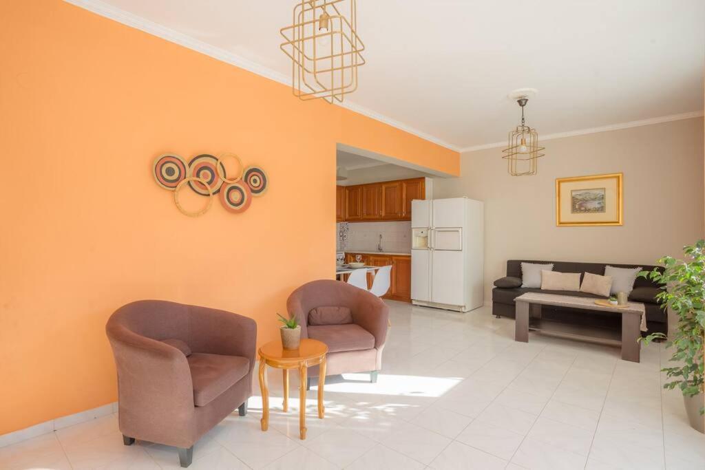 New  2 Bedroom/ 2 Bath Ap.Nidri, Familia Eksteriør bilde